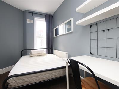 Picture 7